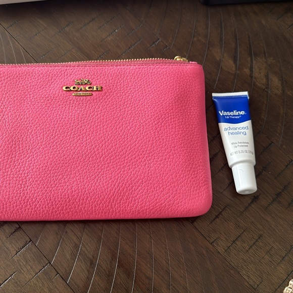 NWT COACH SM WRISTLET - Picture 11 of 11